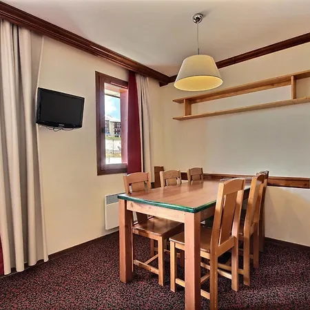 3 Pieces, 2 Salles De Bains, 6 Pers, Pistes Plagne Soleil - Fr-1-455-48 Апартаменты