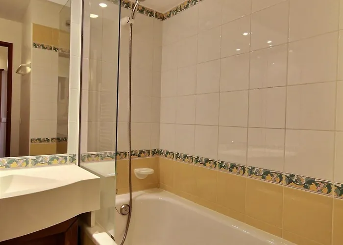 3 Pieces, 2 Salles De Bains, 6 Pers, Pistes Plagne Soleil - Fr-1-455-48 * Ла-Плань